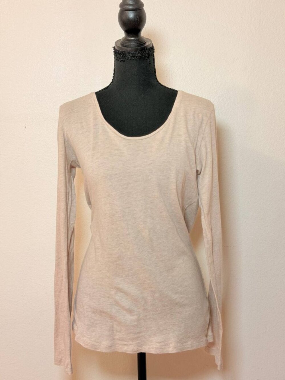 Majestic Filatures Paris Beige Cotton Cashmere Long Sleeve Tee Basic Luxe - Picture 2 of 6
